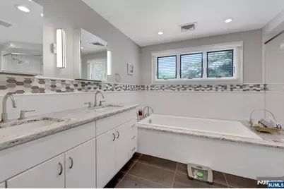 1330 Pennington Road, Teaneck Township, NJ 07666 - Photo 26