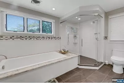 1330 Pennington Road, Teaneck Township, NJ 07666 - Photo 28