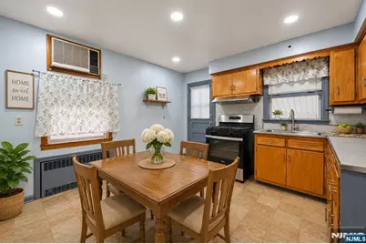 95 Hudson Street, Clifton, NJ 07011 - Photo 8