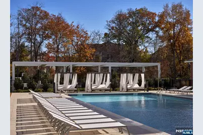 100 Eisenhower Parkway C1 #C1, Livingston, NJ 07039 - Photo 26
