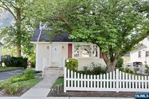 49 S Franklin Ave, Bergenfield, NJ 07621 - Photo 2