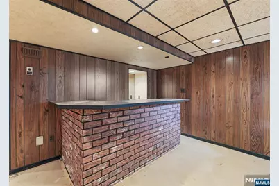 461 Crestwood Avenue, Hackensack, NJ 07601 - Photo 24