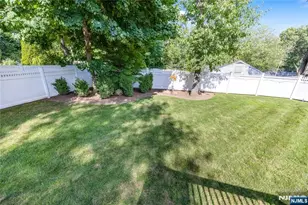 1 Crest Dr, Montvale, NJ 07645 - Photo 30