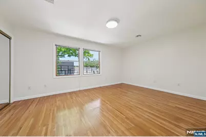 68 Lincoln Street 2 #2, Jersey City, NJ 07307 - Photo 12