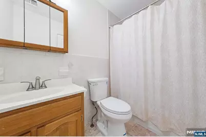68 Lincoln Street 2 #2, Jersey City, NJ 07307 - Photo 20