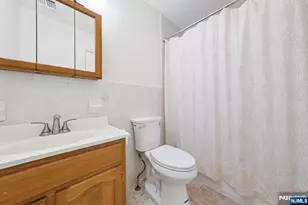 68 Lincoln Street 2, Jersey City, NJ 07307 - Photo 20