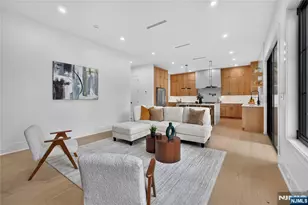395 Hickory Ave, Paramus, NJ 07652 - Photo 8