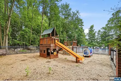 1204 Sycamore Lane, Mahwah, NJ 07430 - Photo 24