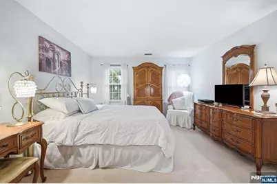 1204 Sycamore Lane, Mahwah, NJ 07430 - Photo 10