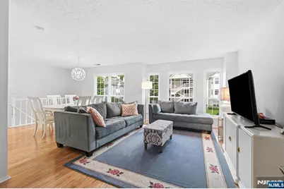 1204 Sycamore Lane, Mahwah, NJ 07430 - Photo 6