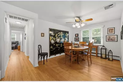 136 Grand Avenue, Park Ridge, NJ 07656 - Photo 6