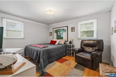 136 Grand Avenue, Park Ridge, NJ 07656 - Photo 14