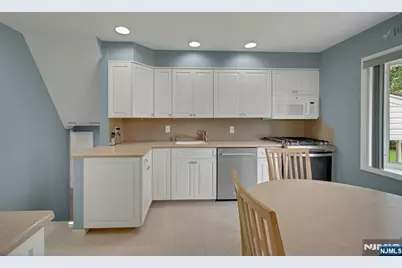 152 Sunset Street, Dumont, NJ 07628 - Photo 10