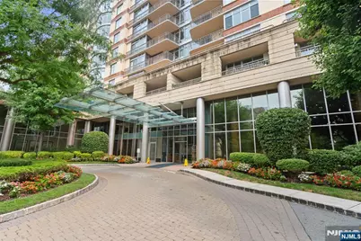 8100 River Road 1005 #1005, North Bergen, NJ 07047 - Photo 34