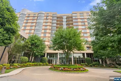 8100 River Road 1005 #1005, North Bergen, NJ 07047 - Photo 16