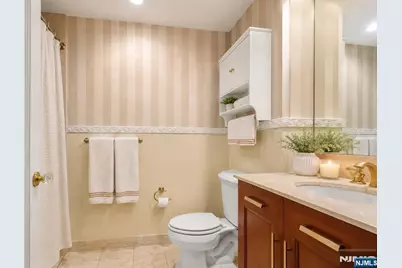 8100 River Road 1005 #1005, North Bergen, NJ 07047 - Photo 14