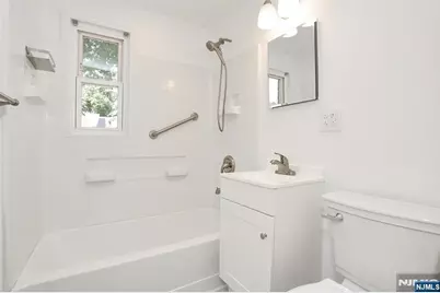 120 E 54th Street, Elmwood Park, NJ 07407 - Photo 12