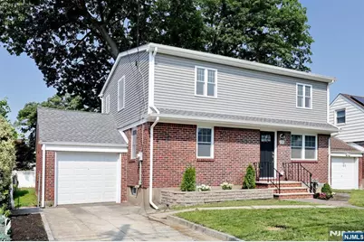 120 E 54th Street, Elmwood Park, NJ 07407 - Photo 30
