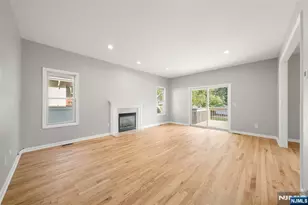 15 Laurel Ave, Dumont, NJ 07628 - Photo 10