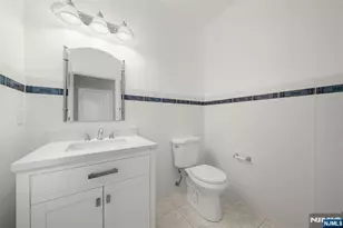 15 Laurel Ave, Dumont, NJ 07628 - Photo 12