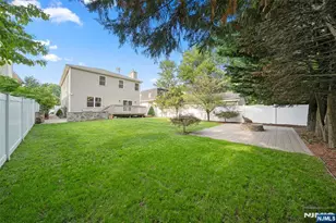 15 Laurel Ave, Dumont, NJ 07628 - Photo 32