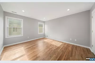15 Laurel Avenue, Dumont, NJ 07628 - Photo 22