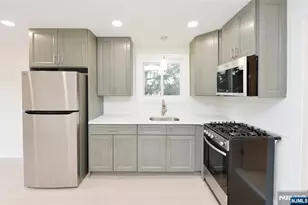 255 Rea Ave 6, Hawthorne, NJ 07506 - Photo 4
