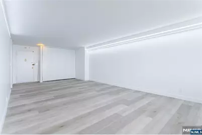 1600 Parker Avenue 20A #20A, Fort Lee, NJ 07024 - Photo 6