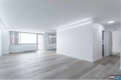 1600 Parker Avenue 20A #20A, Fort Lee, NJ 07024 - Photo 8