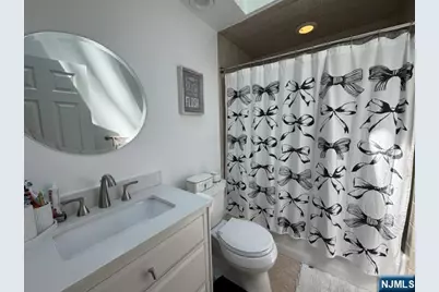 575 Knickerbocker Road, Tenafly, NJ 07670 - Photo 14