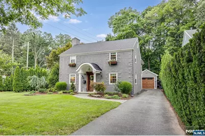 24 Ridge Road, Glen Rock, NJ 07452 - Photo 2