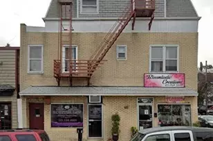 718 Broadway Apt5, Bayonne, NJ 07002 - Photo 2