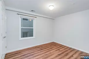 148 Oakwood Ave A, Cliffside Park, NJ 07010 - Photo 6