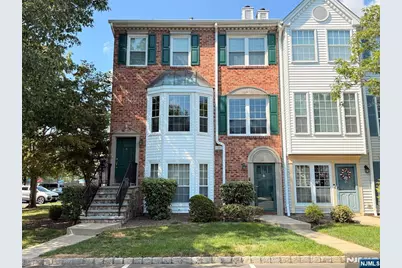 744 Pepperidge Road, Mahwah, NJ 07430 - Photo 2