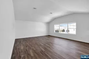18 Park Street 2B, South Hackensack Township, NJ 07606 - Photo 6