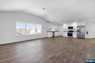 18 Park Street 2B, South Hackensack Township, NJ 07606 - Photo 1