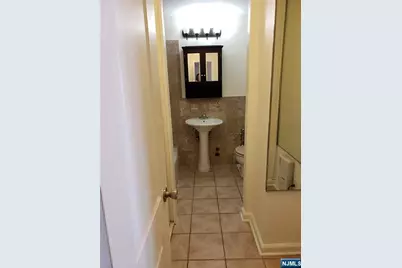 6050 Boulevard East 12D #12D, West New York, NJ 07093 - Photo 2