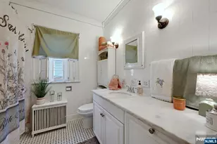 111 Van Winkle Ave, Hawthorne, NJ 07506 - Photo 6