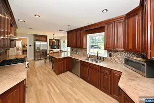 12 Heather Hill Ln, Woodcliff Lake, NJ 07677 - Photo 22