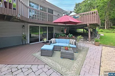 12 Heatherhill Lane, Woodcliff Lake, NJ 07677 - Photo 12