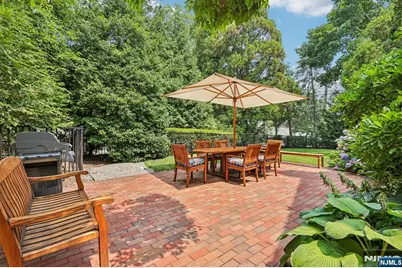 86 Walthery Avenue, Ridgewood, NJ 07450 - Photo 36