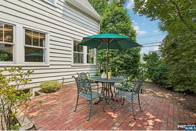 86 Walthery Avenue, Ridgewood, NJ 07450 - Photo 34
