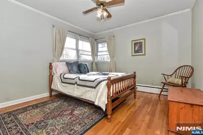 143 Manhattan Avenue, Waldwick, NJ 07463 - Photo 18