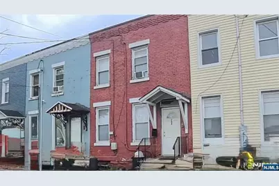 204 Astor Street, Newark, NJ 07114 - Photo 1
