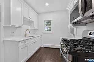 289 Hathaway St, Wallington, NJ 07057 - Photo 16