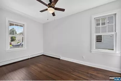 289 Hathaway Street, Wallington, NJ 07057 - Photo 8