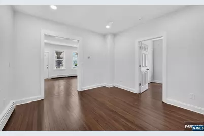 289 Hathaway Street, Wallington, NJ 07057 - Photo 14