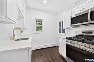 289 Hathaway St, Wallington, NJ 07057 - Photo 18