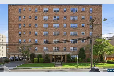 25 Jefferson Street 2F #2F, Hackensack, NJ 07601 - Photo 1