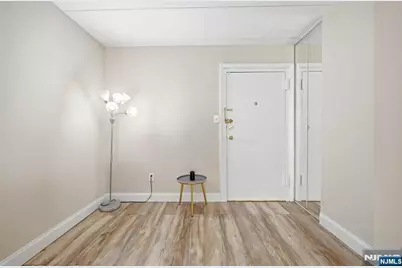 25 Jefferson Street 2F #2F, Hackensack, NJ 07601 - Photo 10